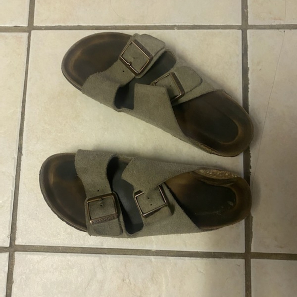 Brown Birkenstocks size 8